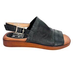 Miz Mooz Guava Black Leather Sandals Size 39 EU 9 US